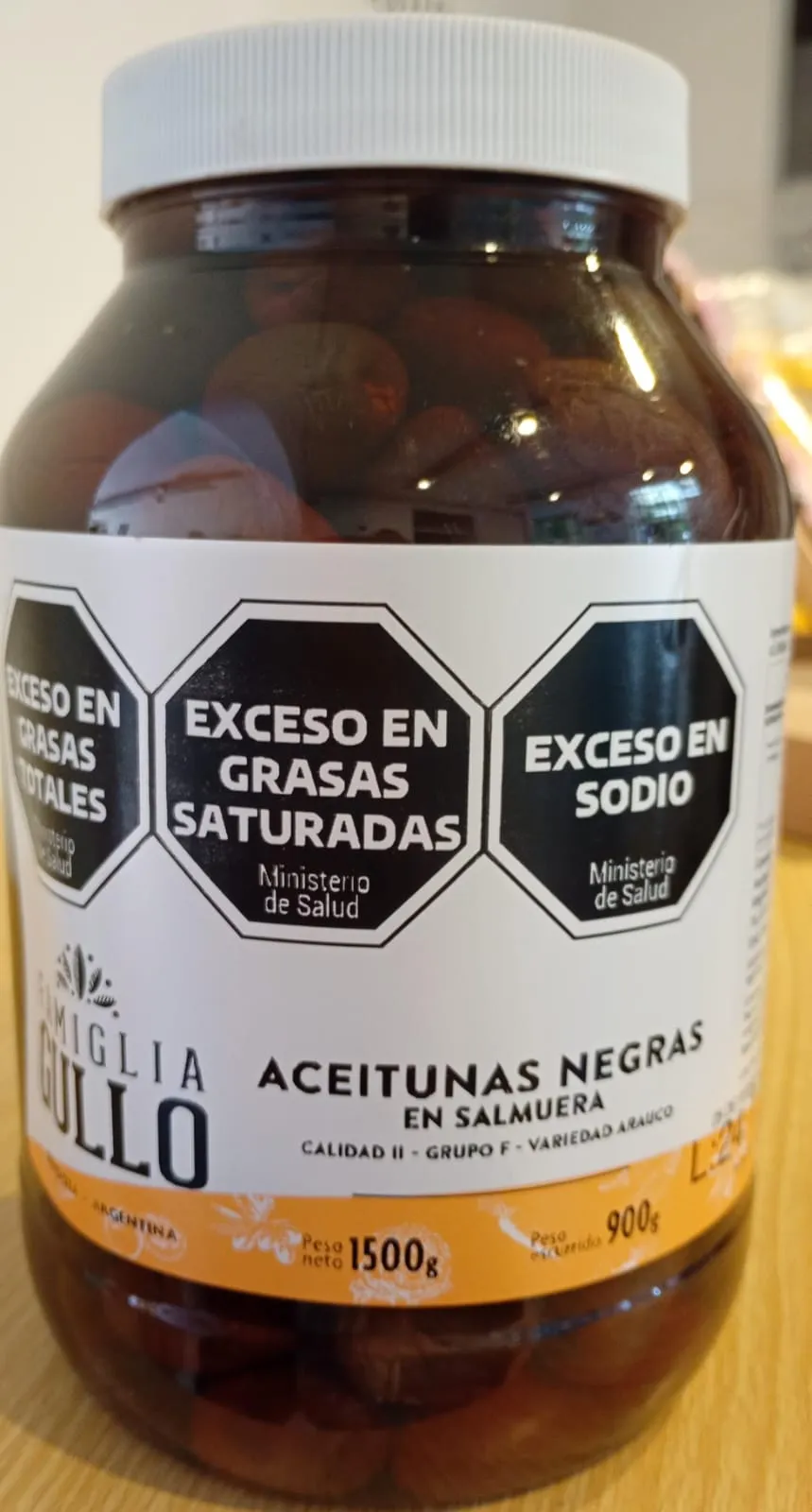 Aceitunas negras en Salmuera